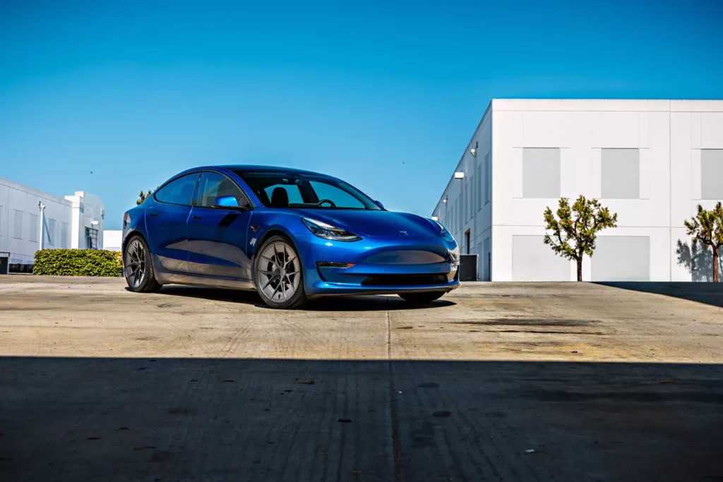Calzar tu Tesla con unas llantas indestructibles ahora es posible 14 Motor16 2025 Unplugged llantas Tesla Model 3 Y 17 Motor16
