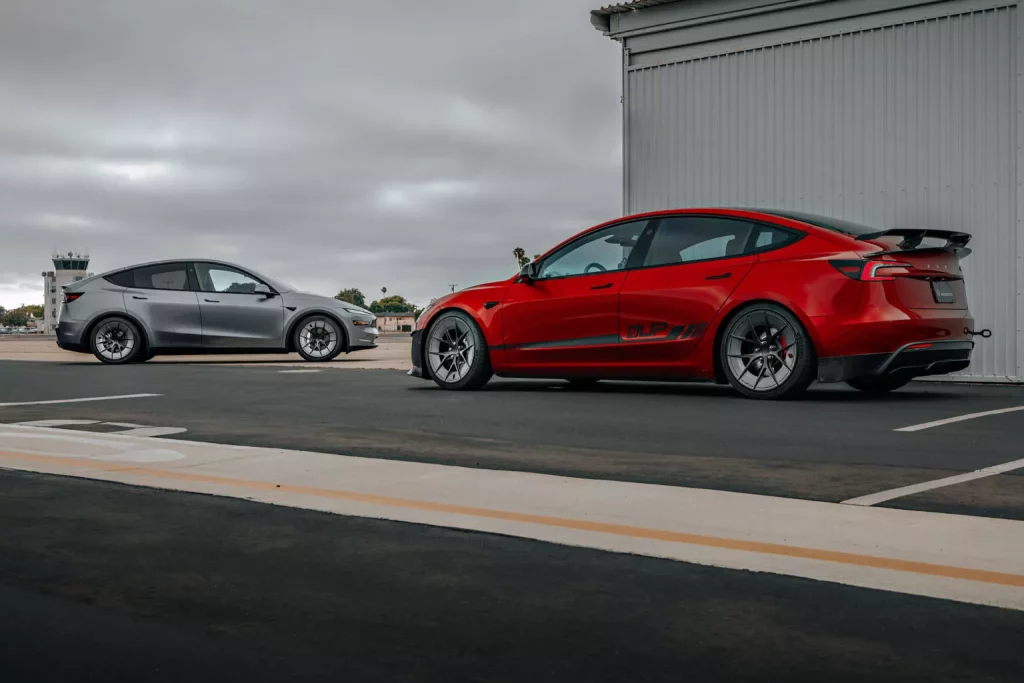 Calzar tu Tesla con unas llantas indestructibles ahora es posible 4 Motor16 2025 Unplugged llantas Tesla Model 3 Y 4 Motor16