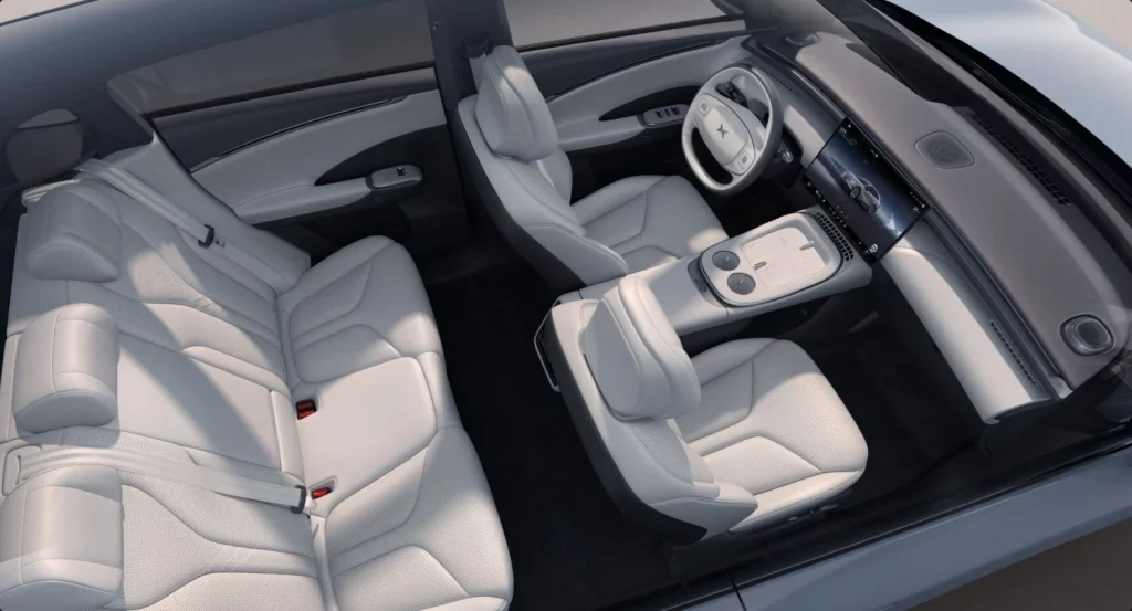 Xpeng G7: Otro nuevo SUV eléctrico que llega desde China para triunfar 2 Motor16 2025 Xpeng G7. China. Imagen habitáculo.