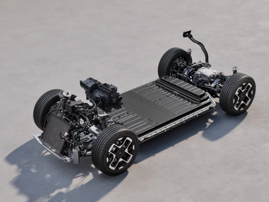 Xpeng G7: Otro nuevo SUV eléctrico que llega desde China para triunfar 3 Motor16 2025 Xpeng G7. China. Imagen radiografía.