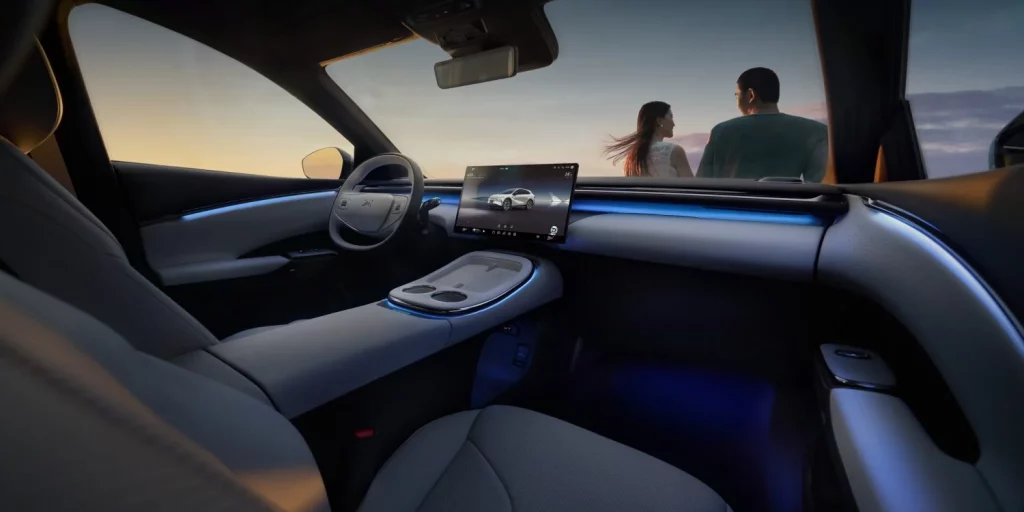 Xpeng G7: Otro nuevo SUV eléctrico que llega desde China para triunfar 1 Motor16 2025 Xpeng G7. China. Imagen salpicadero.