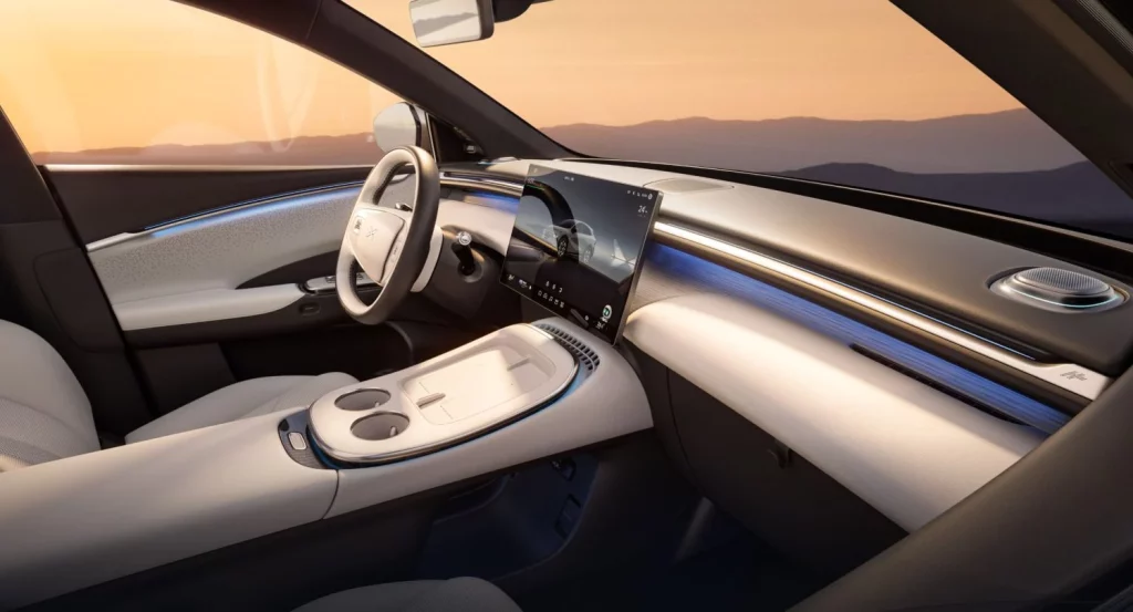 2025 Xpeng G7. Imagen interior.