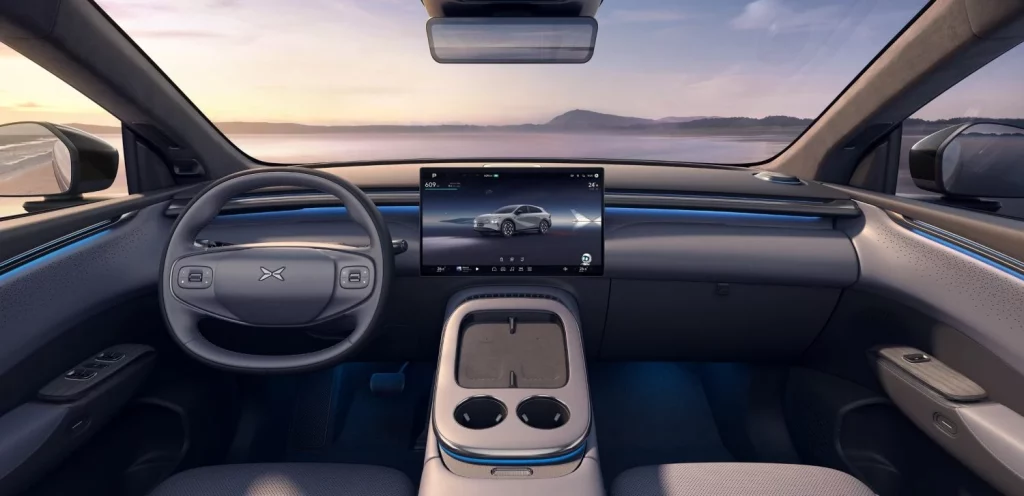 Xpeng G7: Otro nuevo SUV eléctrico que llega desde China para triunfar 22 Motor16 2025 Xpeng G7 China 40 Motor16