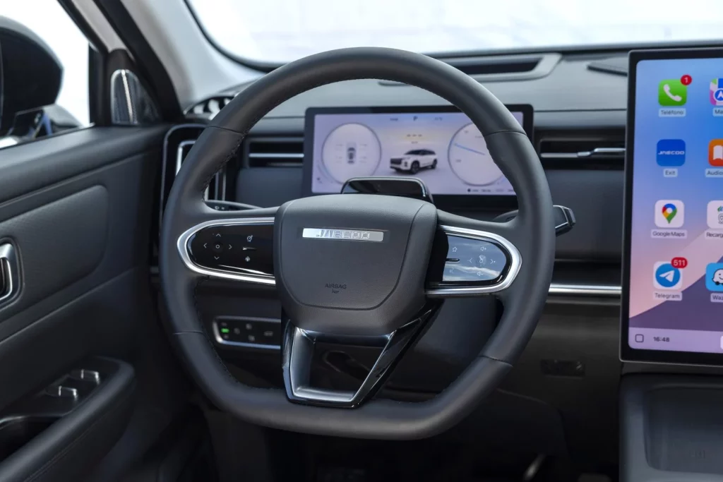 Así funcionan el Jaecoo 7 y sus 18 ADAS: Ni uno más, ni uno menos 3 Motor16 2025 Jaecoo 7. ADAS. Imagen interior.