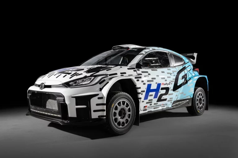 GR Yaris Rally2 H2 Concept: Toyota firma el coche de rallyes más respetuoso con el medio ambiente