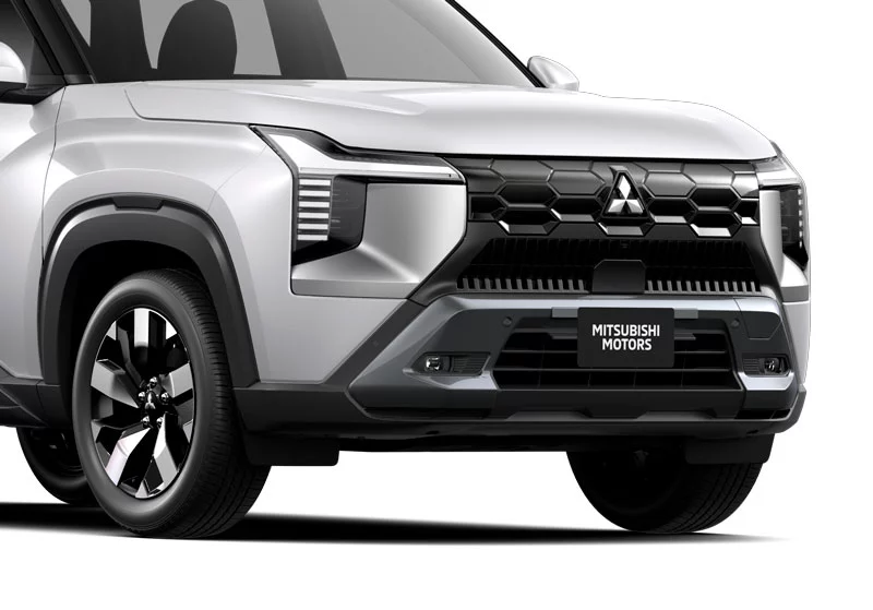 Mitsubishi Destinator: El SUV de 7 plazas que no esperabas... y que no verás 11 Motor16 26my dst idn p1 mc10 front right w81 Motor16