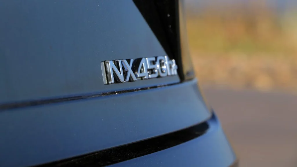 Prueba del Lexus NX 450h+ Luxury: El SUV que pretende contentar a todos 8 Motor16 Prueba del Lexus NX 450h+ Luxury