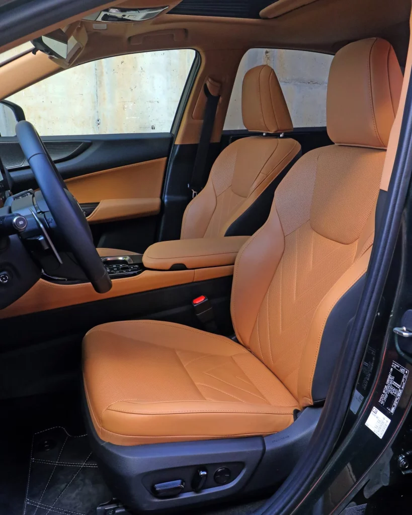 Prueba del Lexus NX 450h+ Luxury: El SUV que pretende contentar a todos 4 Motor16 Prueba del Lexus NX 450h+ Luxury