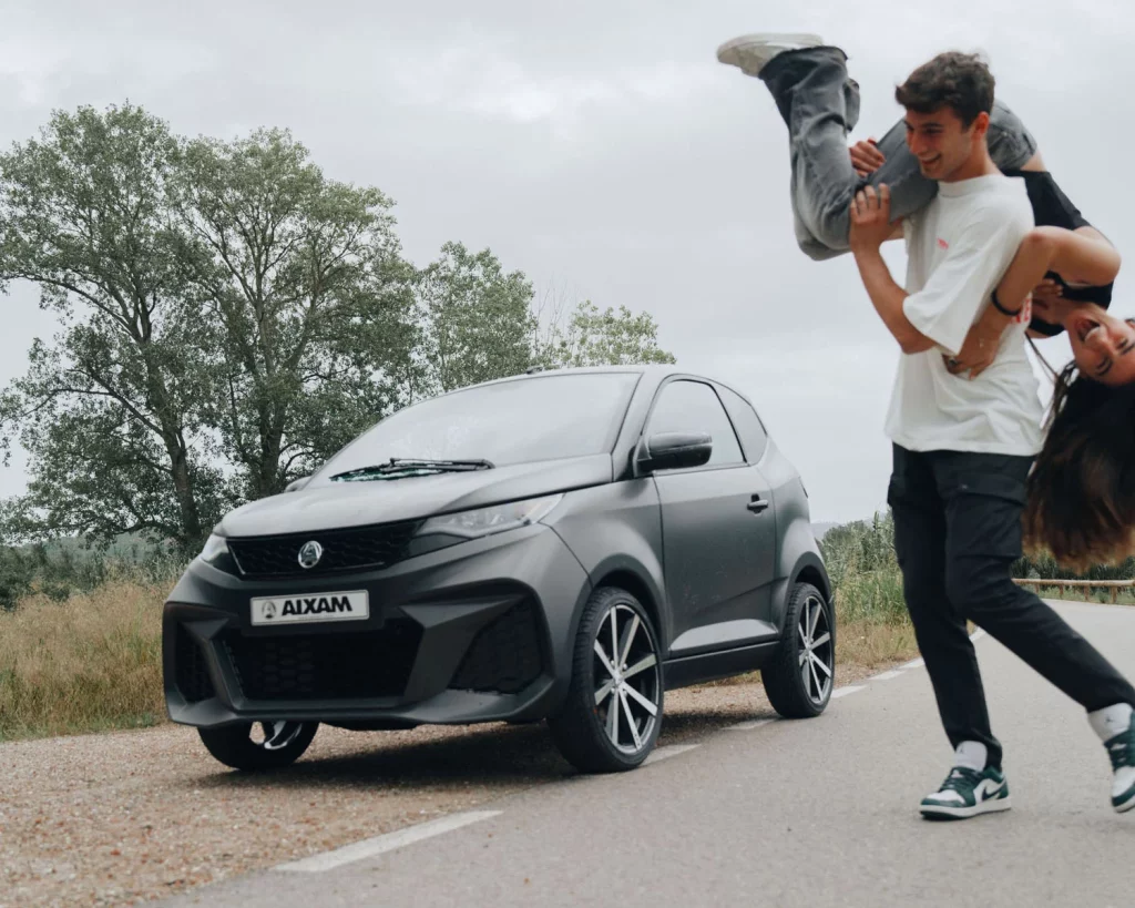 La nueva generación de conductores y el éxito de los coches sin carné, según Aixam 1 Motor16 Aixam lidera el mercado de los coches sin carné en Europa