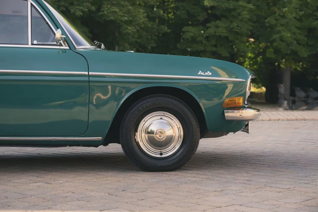 Audi 80 Variant 014 Motor16