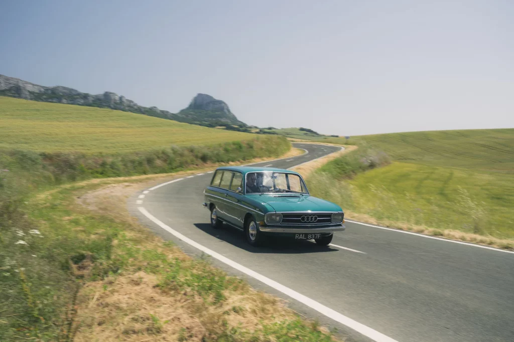Audi 80 Variant 03 Motor16