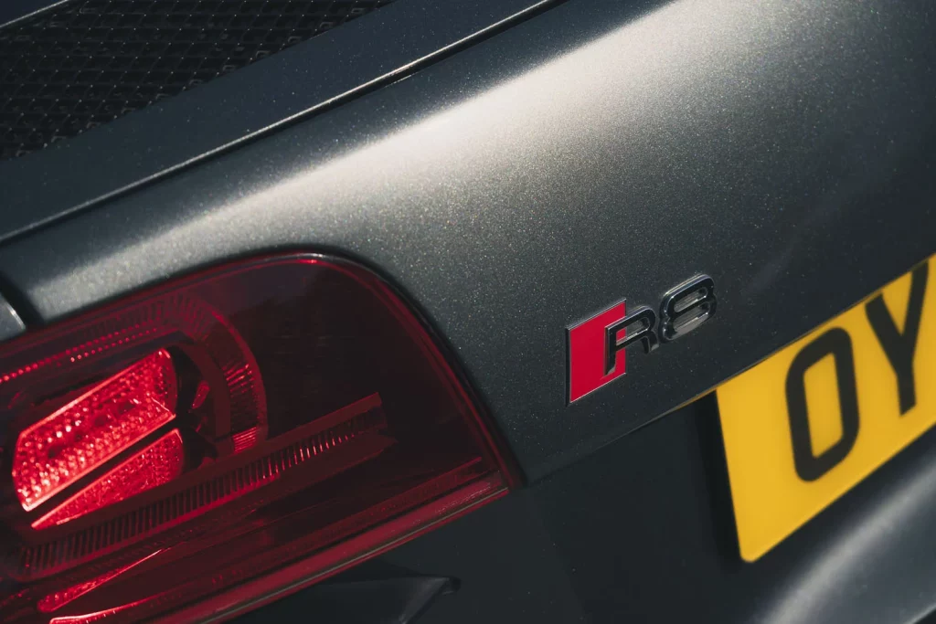 Audi R8 V8 07 Motor16