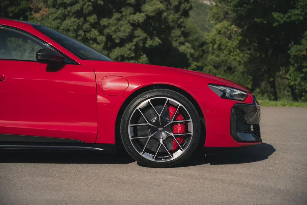Audi RS e tron GT 02 Motor16