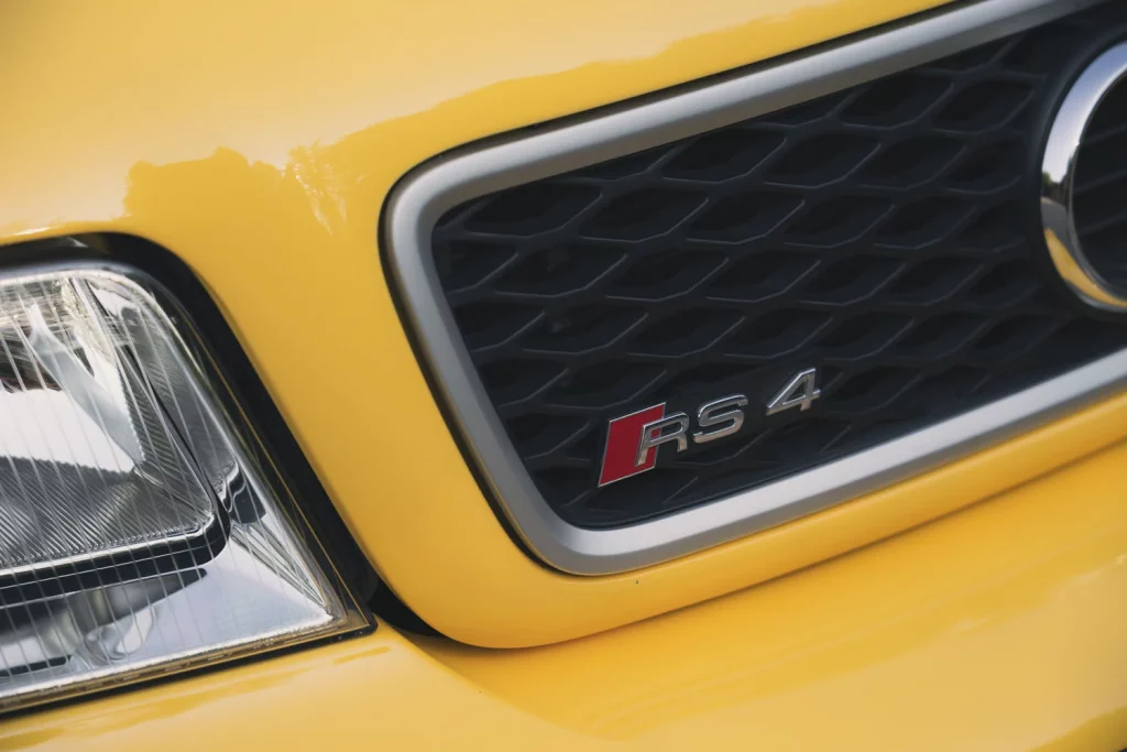 Audi RS4 Avant 05 Motor16