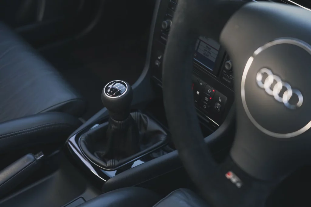 Audi RS4 Avant 07 Motor16
