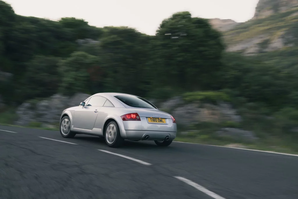 Audi TT 05 Motor16