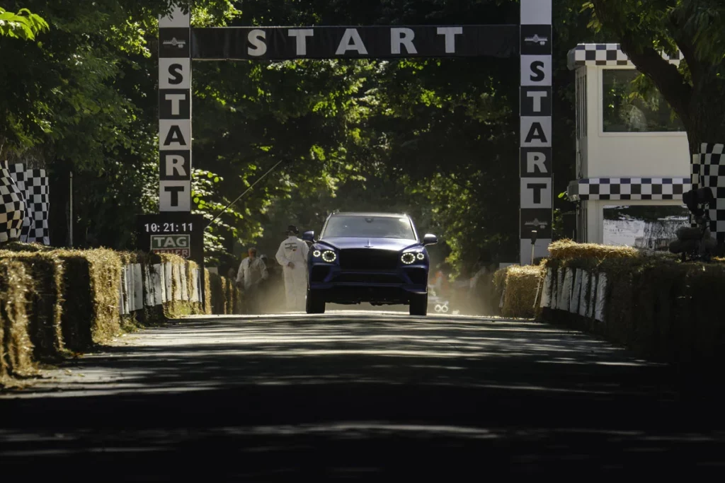Bentley Bentayga Speed SUV Hillclimb record 1 6 Motor16