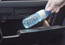 El secreto que encierra la guantera de tu coche y que deberías explotar este mismo verano