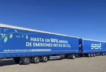 Dúo-Tráiler: el inmenso camión que ya puedes ver por las carreteras españolas. Estas son sus cifras