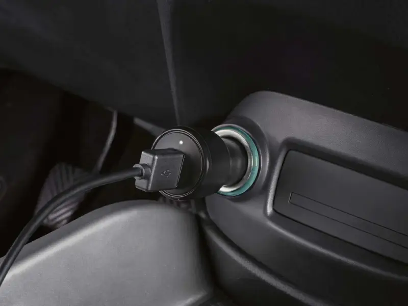 Siempre conectado: Lidl tiene justo lo que necesitas para no quedarte sin batería en el móvil 1 Motor16 Cargador USB Lidl