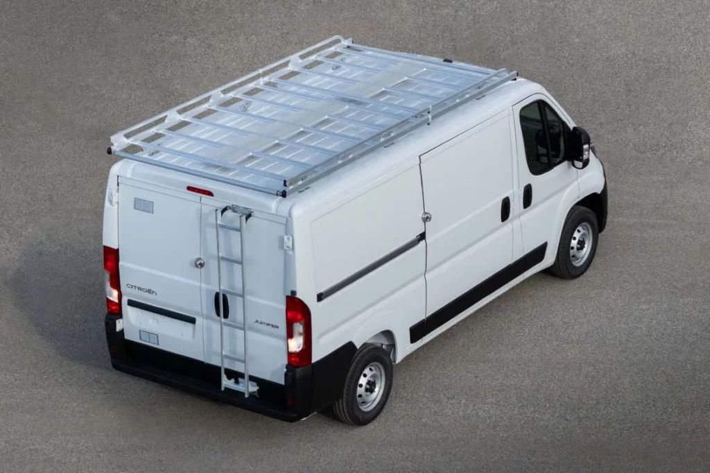 Stellantis Pro One da un nuevo impulso a su gama Van y Camper 14 Motor16 Citroen Jumper1 3 Motor16
