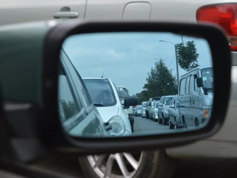 La DGT dice cuándo son las mejores horas para evitar comerte el atasco este fin de semana
