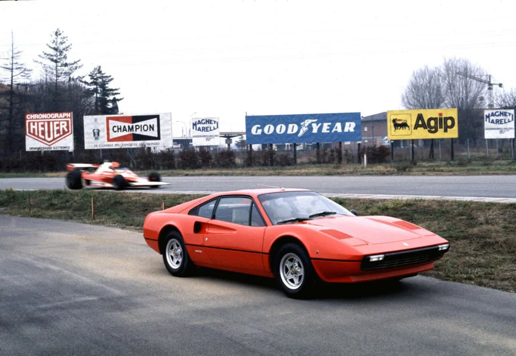 Ferrari 308 GTB, 50 años del coche que cambió al Cavallino 6 Motor16 FERRARI 308 GTB 50 ANIVERSARIO 1 Motor16