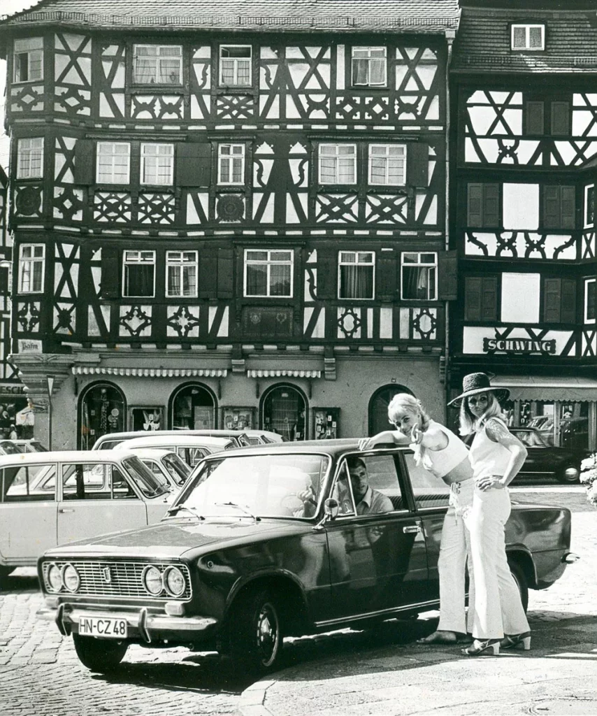 Fiat124 Motor16