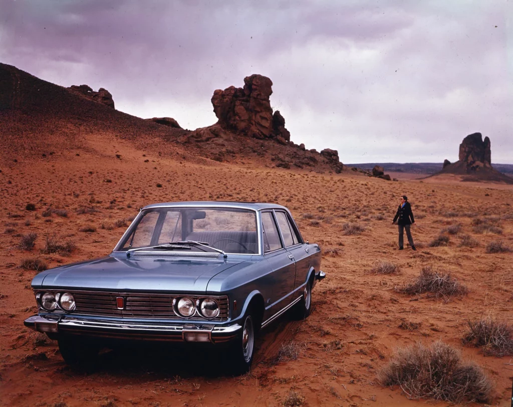 Fiat130 Motor16