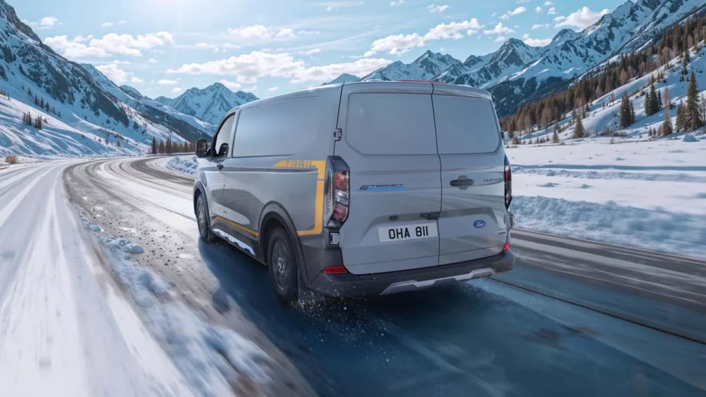 La Ford E-Transit Custom incorpora tracción total para afrontar nuevos retos 1 Motor16 Ford E-Transit Custom AWD