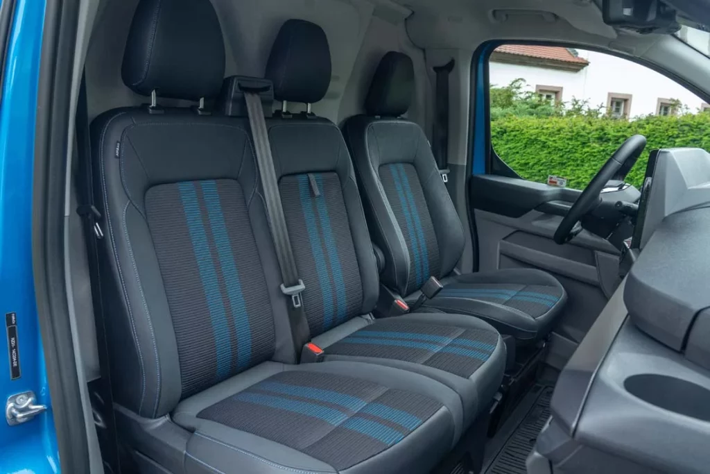 La Ford E-Transit Custom incorpora tracción total para afrontar nuevos retos 10 Motor16 Ford E Transit Custom 4x4 7 Motor16