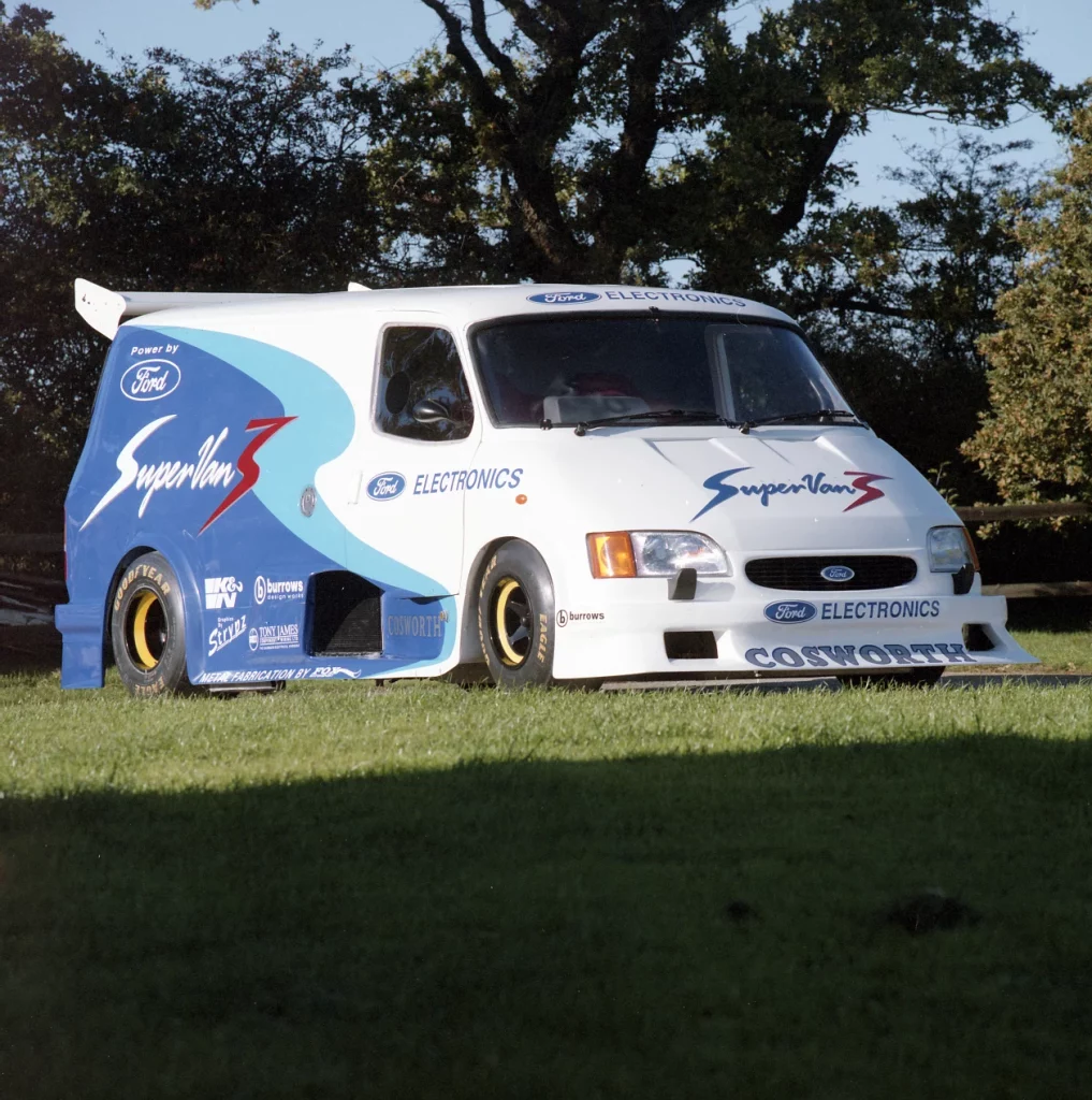 La Ford Transit celebra 60 años de historias extraordinarias