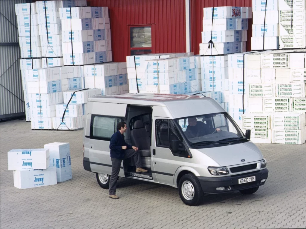 La Ford Transit celebra 60 años de historias extraordinarias