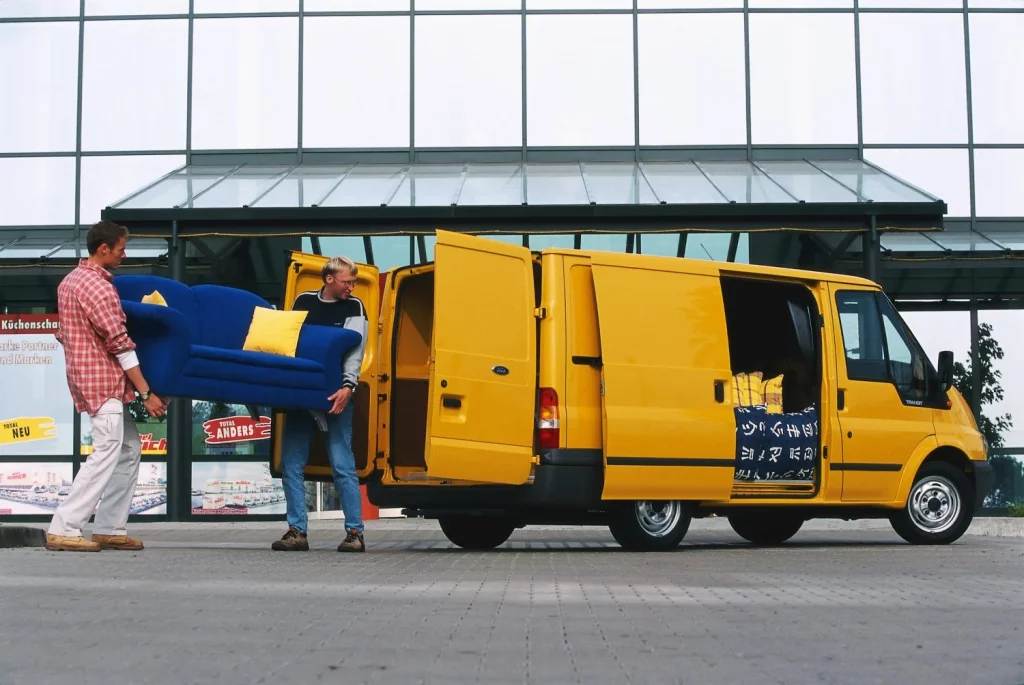La Ford Transit celebra 60 años de historias extraordinarias