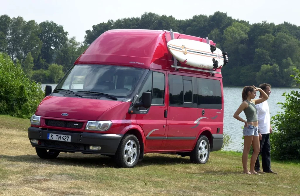 La Ford Transit celebra 60 años de historias extraordinarias