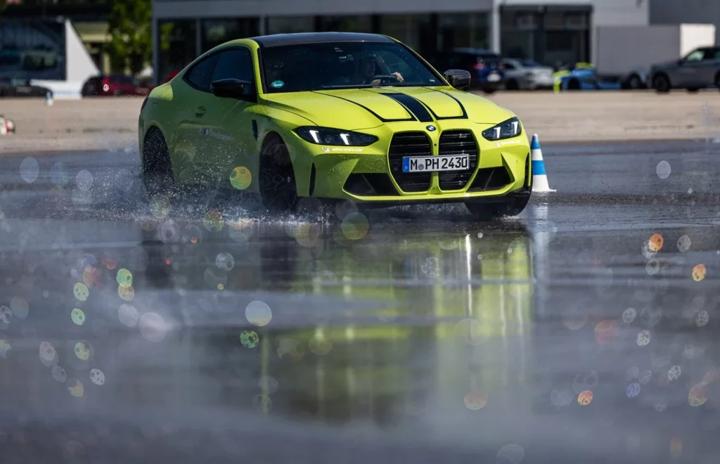 Gareth Bale pone a prueba sus habilidades al volante del BMW M4 Competition 6 Motor16 Gareth Bale BMW M Driving Academy10 Motor16