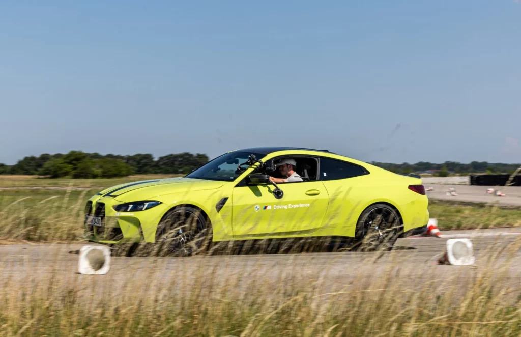 Gareth Bale pone a prueba sus habilidades al volante del BMW M4 Competition 3 Motor16 Gareth Bale BMW M Driving Academy14 Motor16