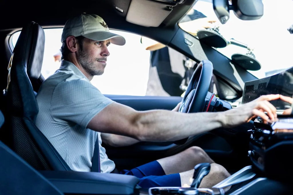 Gareth Bale pone a prueba sus habilidades al volante del BMW M4 Competition 7 Motor16 Gareth Bale BMW M Driving Academy9 Motor16