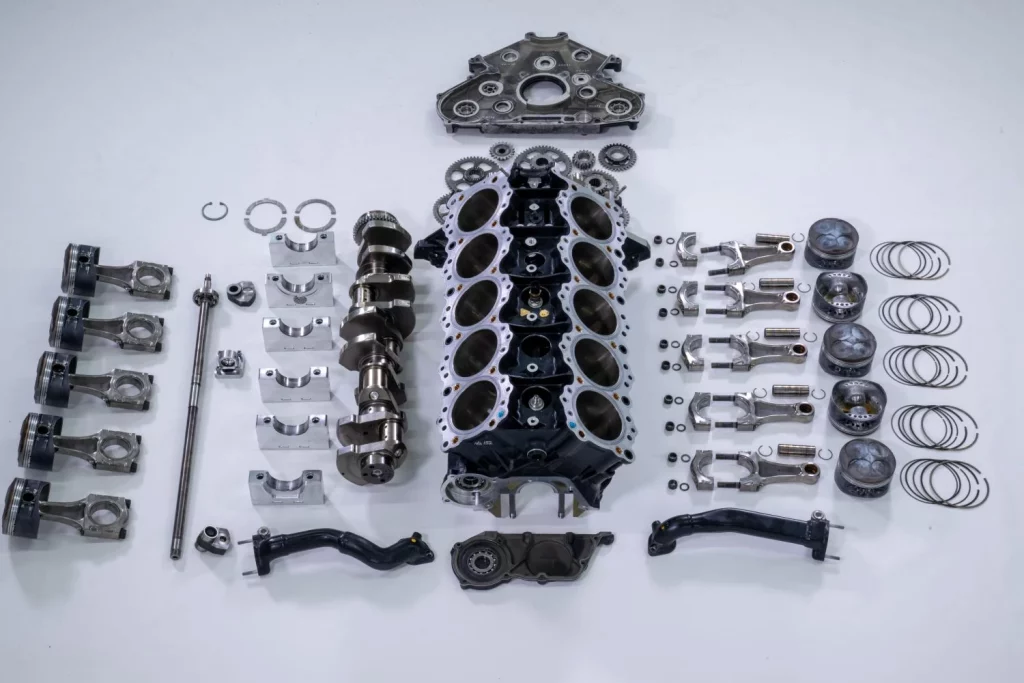 Ya hay fecha para poder hacerte con pedacito del último Honda V10 de Senna 3 Motor16 Honda V10 de Senna 6 Motor16