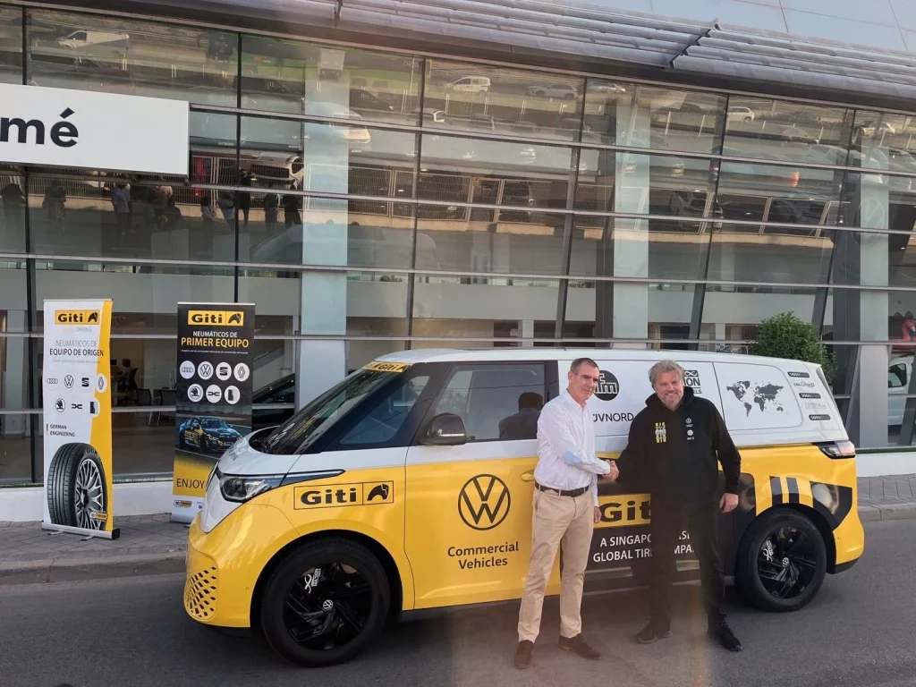 La vuelta al mundo eléctrica del Volkswagen ID. Buzz hace parada en España 1 Motor16 ID Buzz World Records EV Tour 02 Motor16