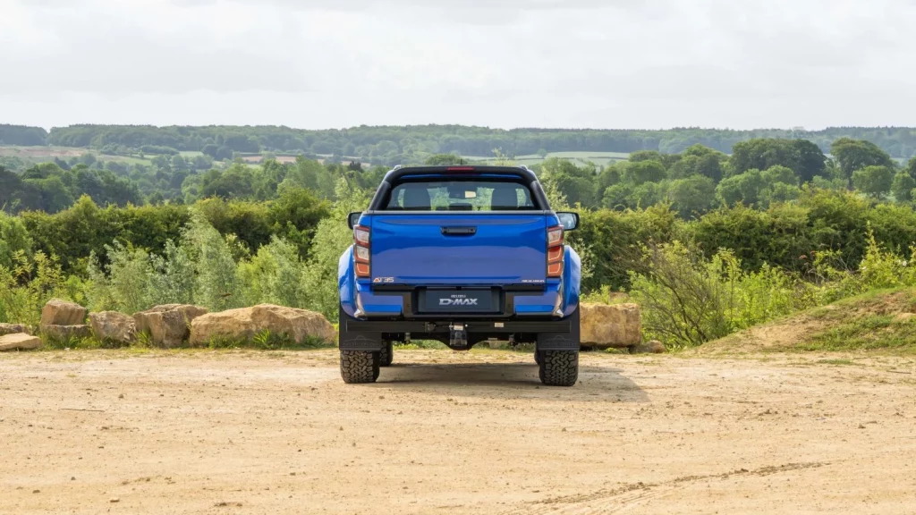 El Isuzu D-Max Arctic Trucks AT35 2025 ya está disponible 3 Motor16 El Isuzu D-Max Arctic Trucks AT35 2025 ya está disponible