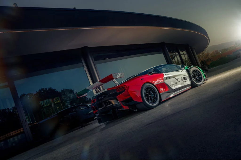Lamborghini Temerario GT3. Así es la nueva bestia de competición para clientes de la marca 25 Motor16 LAMBORGHINI TEMERARIO GT3 21 Motor16