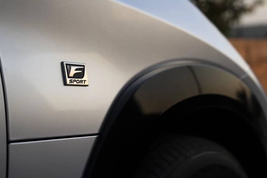 Probamos el nuevo Lexus RZ, el eléctrico que reinventa la forma de conducir 55 Motor16 LEXUS RZ F SPORT 48 Motor16