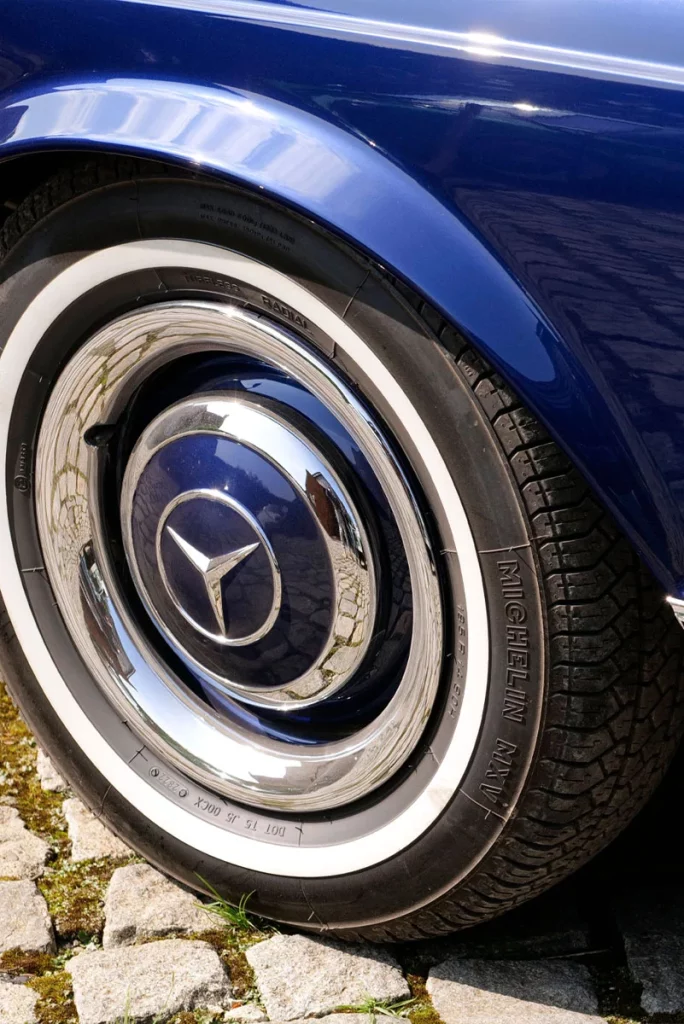 Everrati y la electrificación de un icono eterno: el Mercedes SL Pagoda 18 Motor16 MERCEDES SL PAGODA BY EVERRATI 10 Motor16