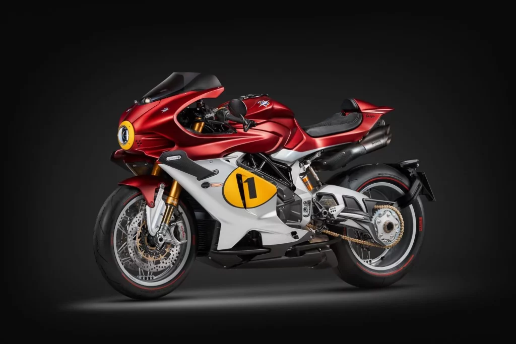 MV Agusta Superveloce 1000 Ago: El homenaje a una leyenda 25 Motor16 MV Agusta Superveloce 1000 Ago 29 Motor16