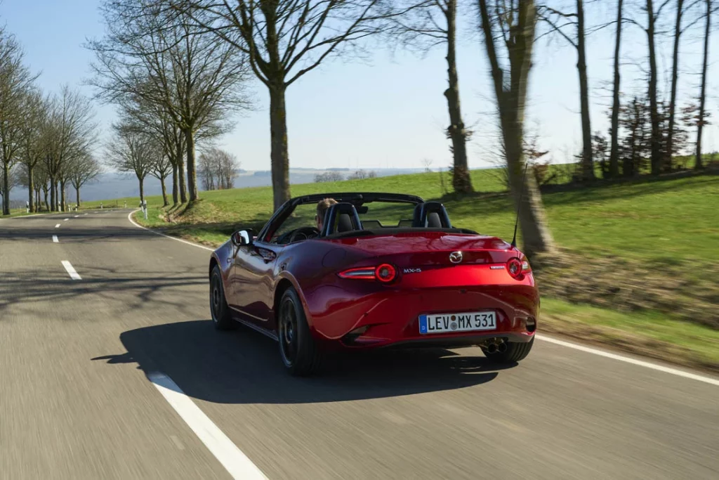 Mazda MX-5: tuyo por menos de 150 euros al mes, pero date prisa... 1 Motor16 Un Mazda MX-5 por 149 euros al mes