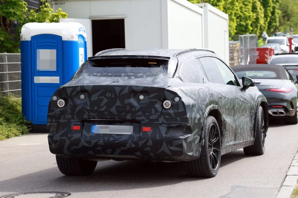 Nuevas fotos y detalles sobre el Mercedes-AMG SUV EV 14 Motor16 Mercedes AMG SUV 2027 12 Motor16