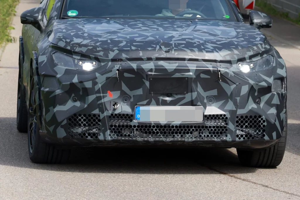 Nuevas fotos y detalles sobre el Mercedes-AMG SUV EV 4 Motor16 Mercedes AMG SUV 2027 2 Motor16