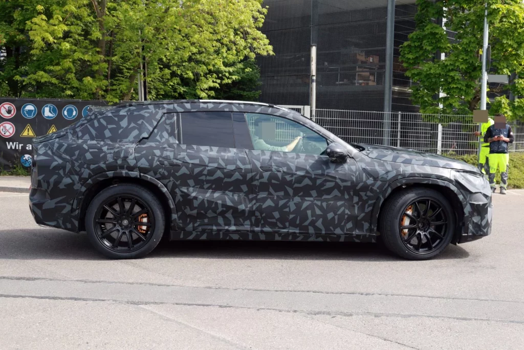 Nuevas fotos y detalles sobre el Mercedes-AMG SUV EV 10 Motor16 Mercedes AMG SUV 2027 8 Motor16