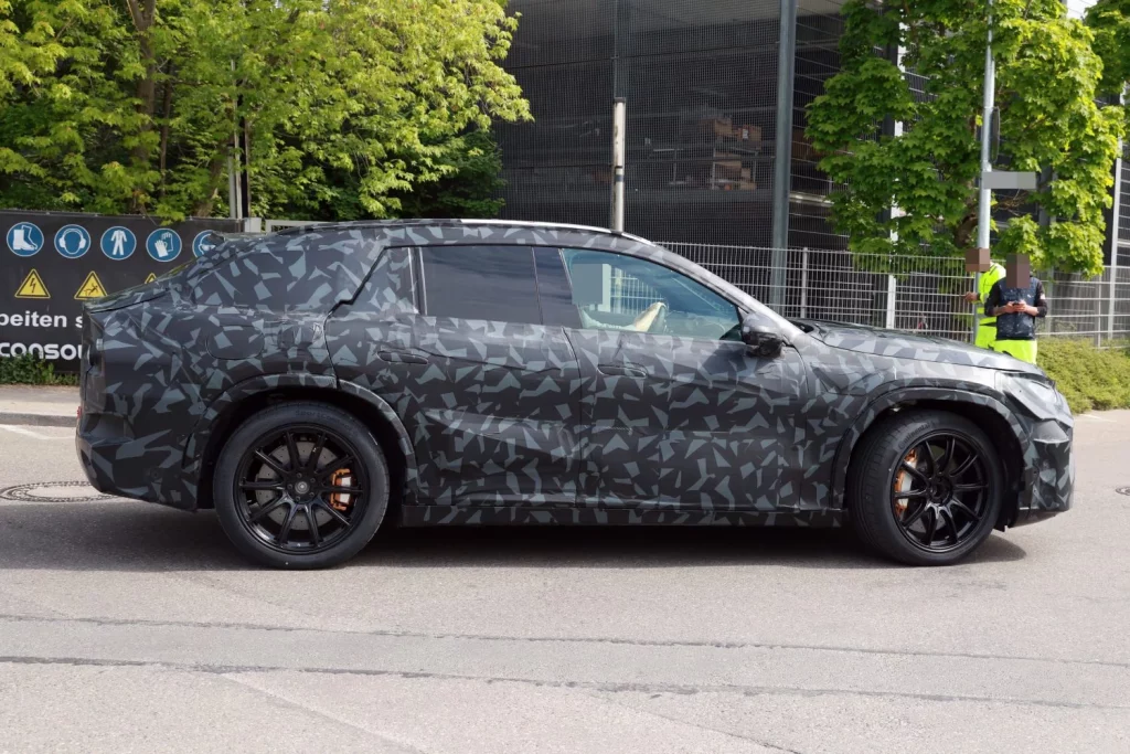 Nuevas fotos y detalles sobre el Mercedes-AMG SUV EV 1 Motor16 Mercedes-AMG SUV EV 2027